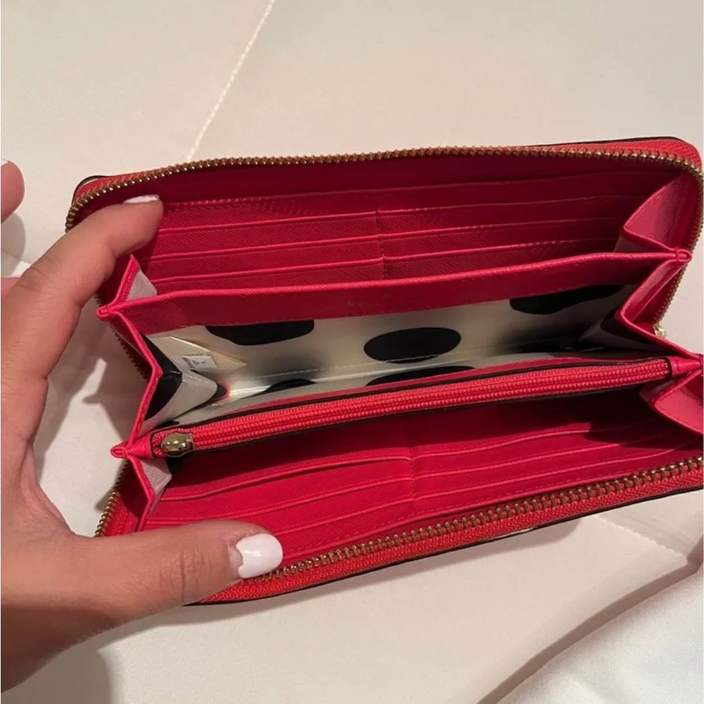 Kate Spade Wallet - Picture 2 of 3